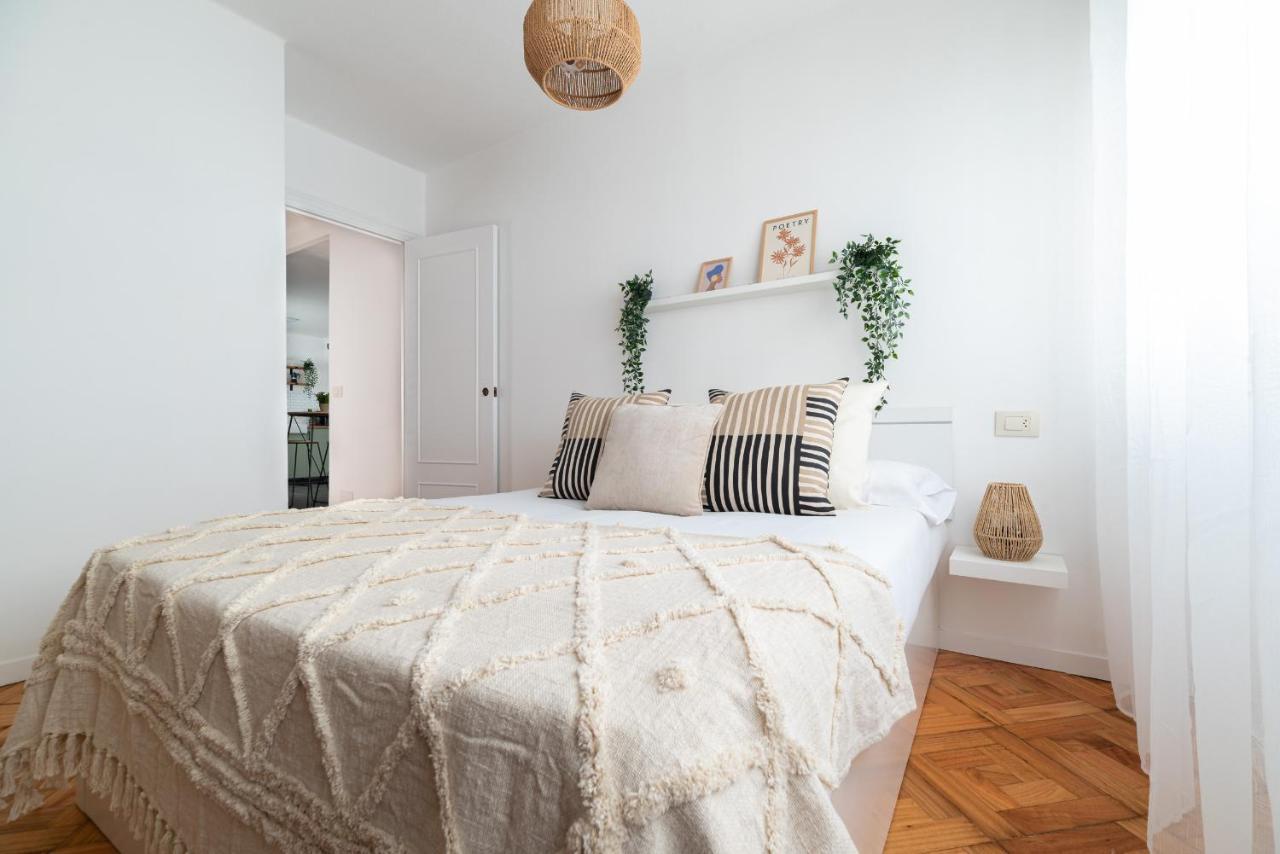 Апартаменти Moderno Apartamento Con Parking Віго Екстер'єр фото
